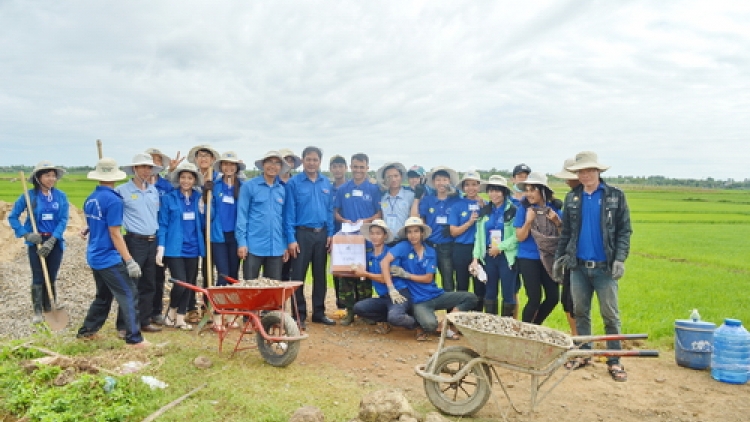 Đắc Lắc: Hân noo ch’noọng t’viêng chr’nắp chô lâng vel bhươl