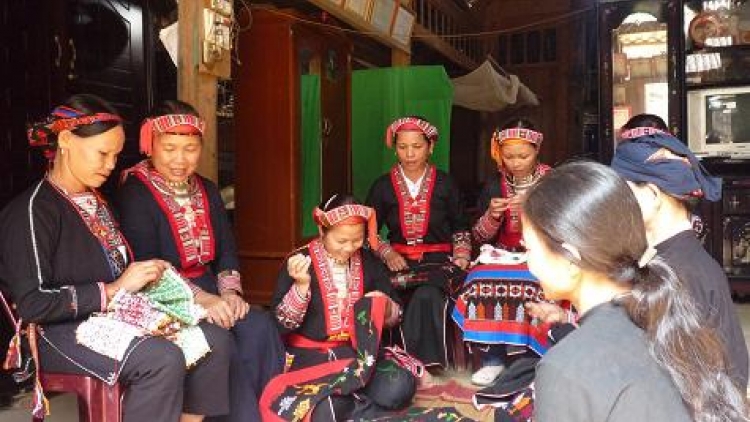 Lầy tz ình khzáng ca páo dung thứ 3 -4/8/2015