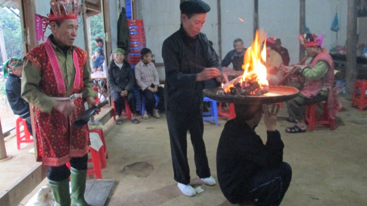 Tzuống miền màn hò nò thấy liệp láng tzông