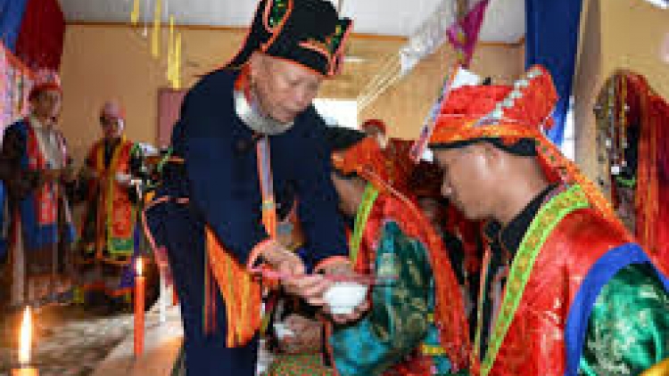 Lầy tzình khzáng ca páo dung thứ 6 hnoi 12/2/2016 ( Mồng 5 Tết)