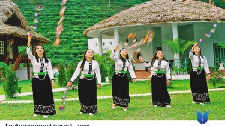 Coz phính miền Việt Nam nhây lầy tzình páo dung thứ 6 hoi 10/11/2017