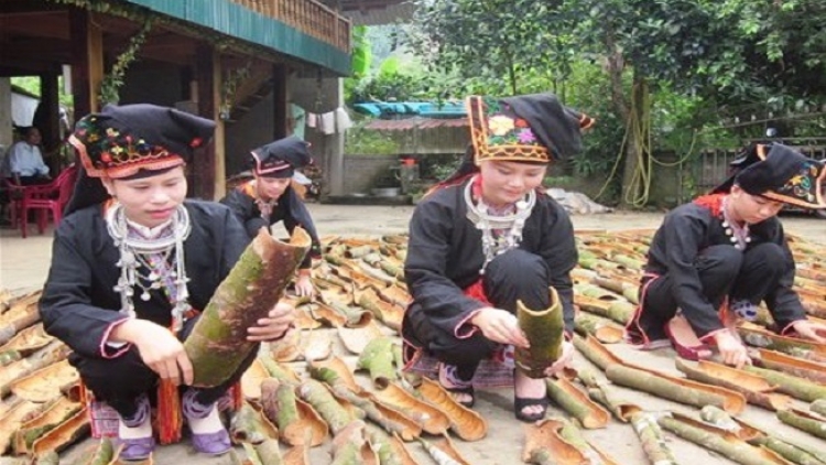 Lầy tzình phát sinh ìu miền vả thứ 7 hoi 21/10/2017