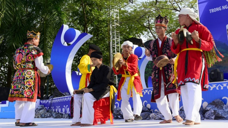 Coz phính miền Việt Nam nhây lầy tzình páo dung thứ 6 hoi 15/12/2017