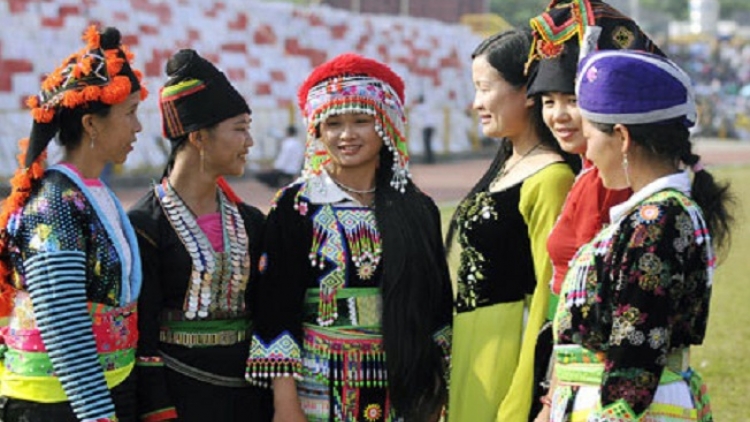 Coz phính miền Việt Nam nhây lầy tzình páo dung thứ 3 hoi 26/9/2017