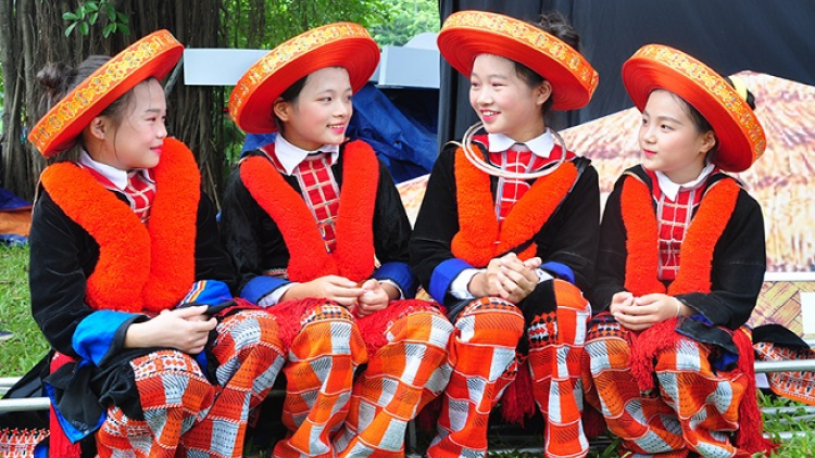 Lầy tzình phát sinh ìu miền vả thứ 6 hoi 20/4/2018