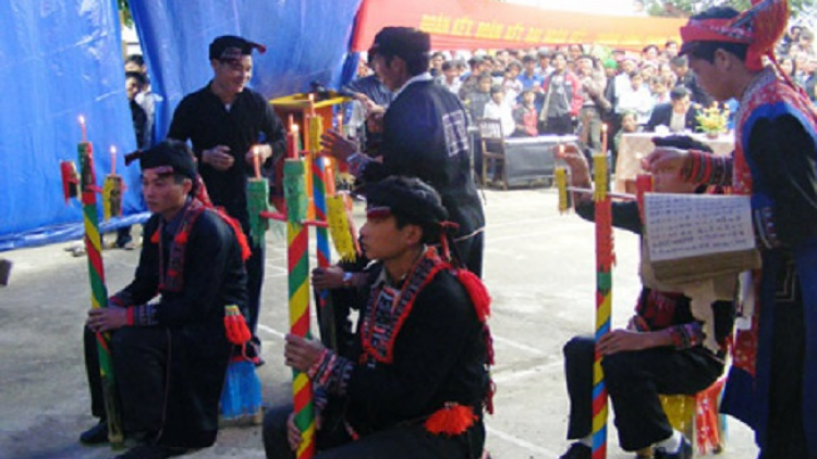 15 puôn tzièng hổ pun lầy tzình páo ìu miền dung chủ nhật hoi 14.10.2018