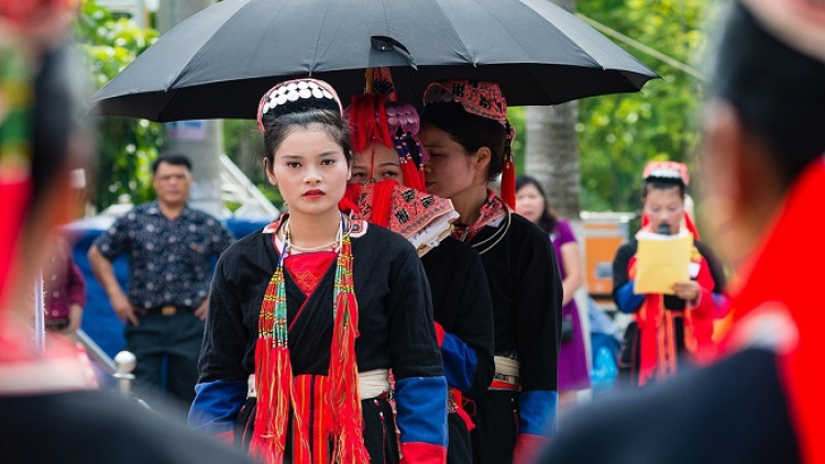 Lầy tzình páo dung chủ nhật hoi 30/06/2019