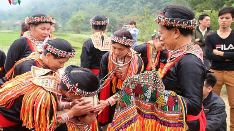 Lầy tzình thzáng ca páo dung chủ nhật hoi 01/09/2019