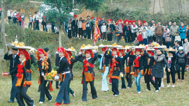 Lầy tzình thzáng ca páo dung chủ nhật hoi 23/2/2020