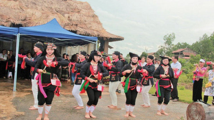 Lầy tzình páo dung chủ nhật hoi 23/5/2021