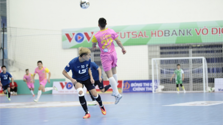 Mjưh ruĕ klei bi lông Futsal HDBank gưl ala čar 2022 ti Đà Lạt