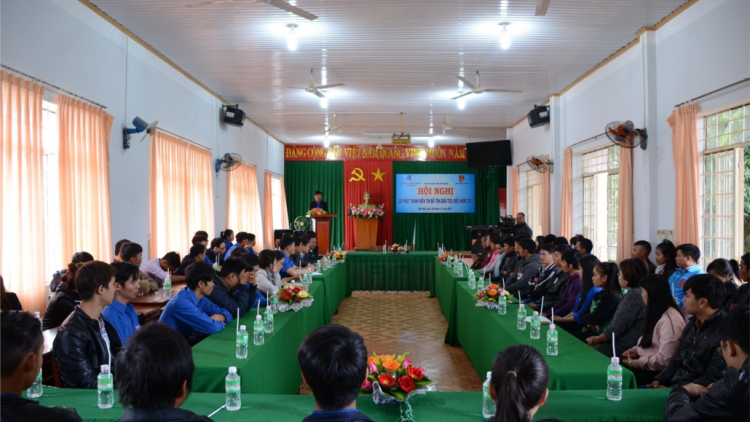 Daknông: Bi tuôm [o# 100 c\ô êdam êra hluê đa\o tu\ kdlưn