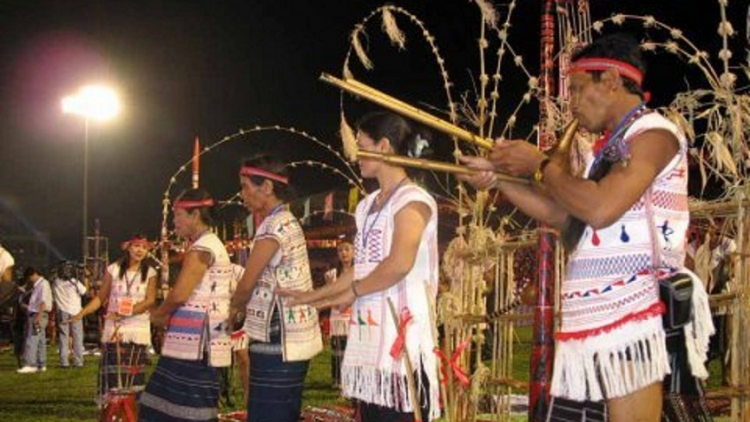 Hơduah e\p tơlơi adoh, pơtưh mơng djuai ania K’ho