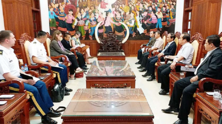 Gialai c\ơkă jum khul hyu mă bruă mơng Sang anih jưh pơ ala dêh ]ar Mi