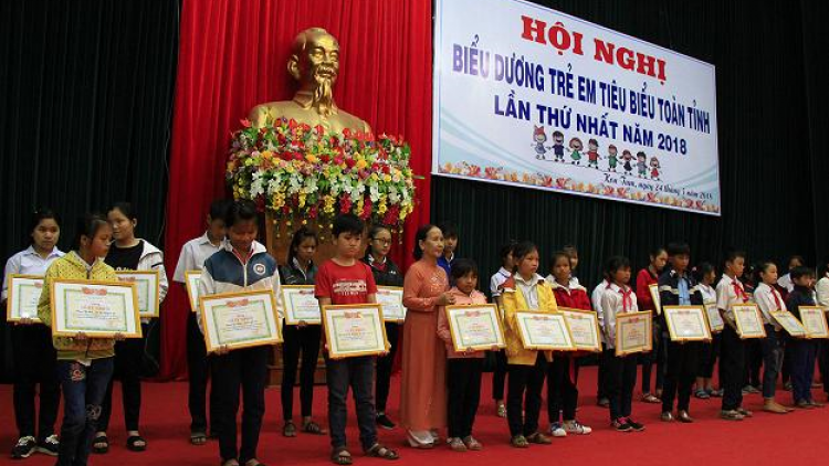 Kontum: Bơni kơ [ing ]ơđai ba gru hlâo amăng tơring ]ar