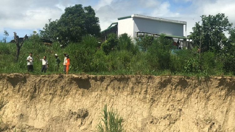 Daklak: Tơhlom lon [ơi ia Krông Bông ngă ]i dlưh lu sang do\