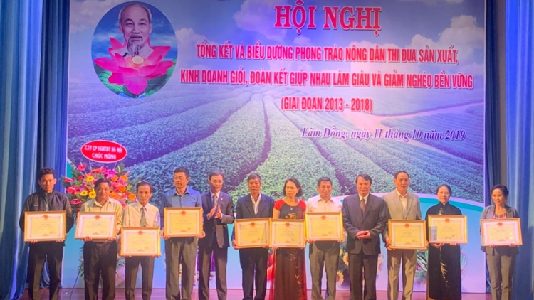 Lâm Đồng pơpu\ bơni kơ 89 ]ô mơnuih ngă hmua rơgơi