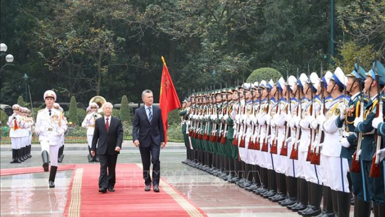 Khoa mir sir dêh ]ar Argentina sit nik rai c\uă dêh ]ar Việt Nam