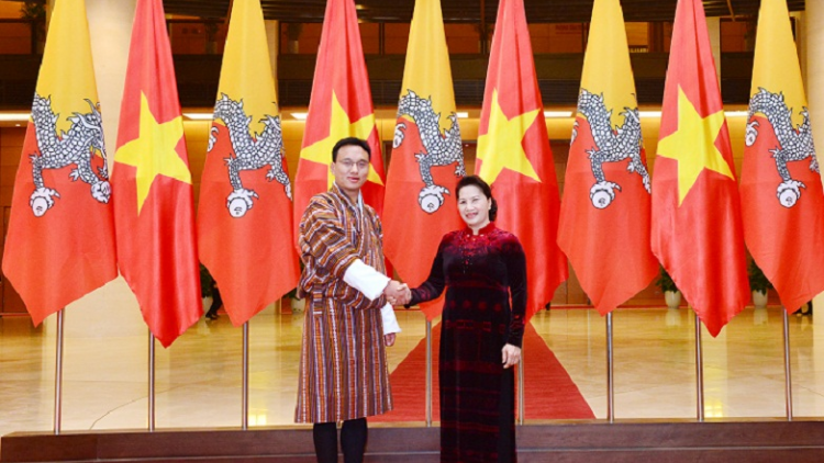 Khua git gai pơ ala mơnuih [on sang dêh ]ar ta tu\ jum Khua pơ ala gơnong dlông dêh ]ar Bhutan