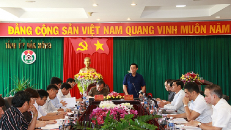 Khul e\p lăng mơ\ng Ding jum kơđi ]ar mă bruă [ơi Daknông