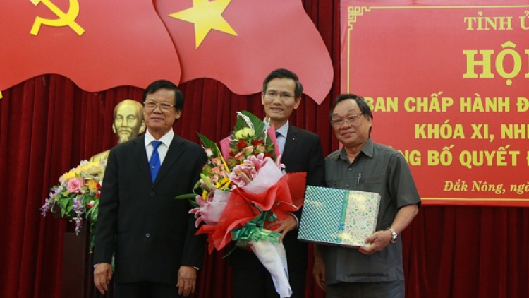 Kơ-iăng Khoa Jơnum min m[s tơring ]ar Daknông dưi iâu nao mă bruă pơ\ Ping gah dêh ]ar