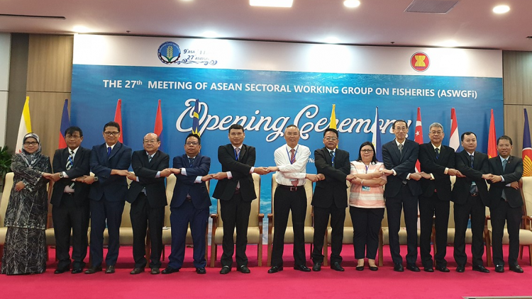 Hơdôm bôh dêh ]ar kual ASEAN kơtưn gum hrom pơlar bruă akan hơdang