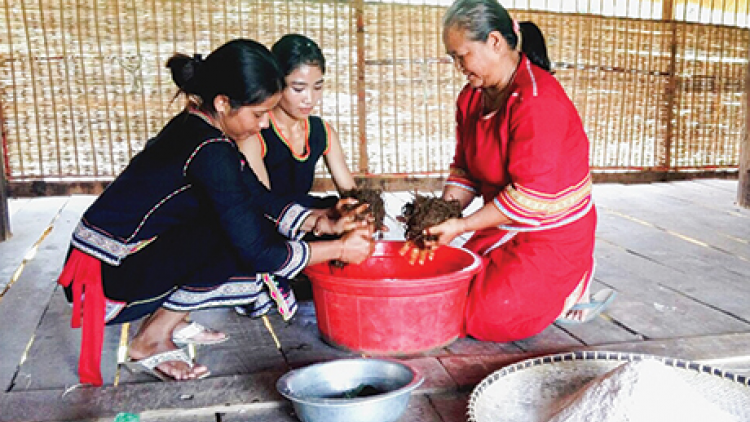 Ano\ phara mơng tơpơi tul hăng kơđuh kyâo mơng djuai ania Bahnar [ơi Kon Jơ Ri