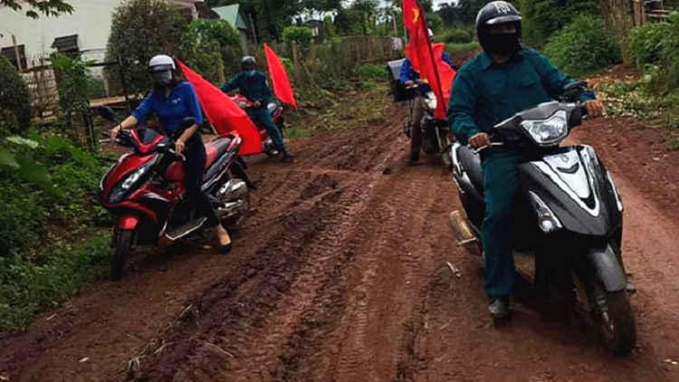 Grup ao mơtah gum tơngan hrom pơhlôm pơgang klin