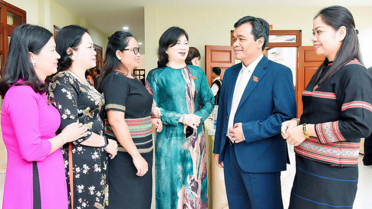 Ơi Hồ Văn Niên, dưi ruah glăi ngă Khua git gai Ping gah Gialai