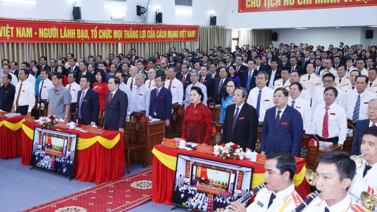 Khua git gai wai lăng pơ ala mơnuih [ôn sang nao pơhmư\ bruă Jơnum Ping gah [ôn prong Cần Thơ