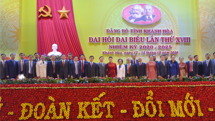 Khua git gai pơ ala mơnuih [on sang dêh ]ar yă Nguyễn Thị Kim Ngân nao pơhmư\ mông Jơnum ruah khua Ping gah tơring ]ar Khánh Hoà