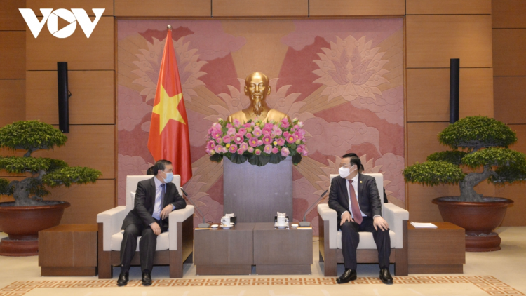 Khua git gai wai lăng pơ ala mơnuih ƀôn sang dêh čar ta tŭ jum Khua anih jưh pơ ala kơ dêh čar Lao