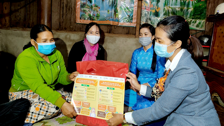 Đah kơmơi Dak Lak hur har ngă hrom pơgăn taih amăng amăng sang anŏ hăng anŏ ƀu bơkơnar đah rơkơi đah kơmơi