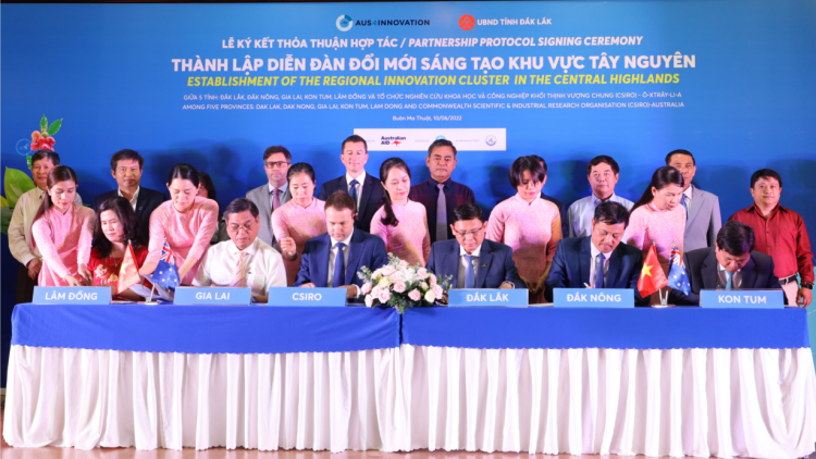 Pơdŏng bruă bơkơtuai pơplih phrâo pơčeh phrâo kual Dăp Kơdư