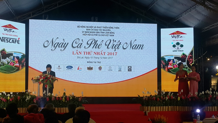 Hrơi kơphê Việt Nam tal I thun 2017 [ơi Lâm Đồng