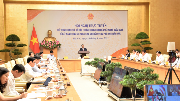 Thủ tướng Cíñ phủ đơng lam pơrjum pờ tơlik tơn tàm internet mờ ală Kwang atbồ Anih lơh broă ala mat lơgar Việt Nam tàm lơgar ndai