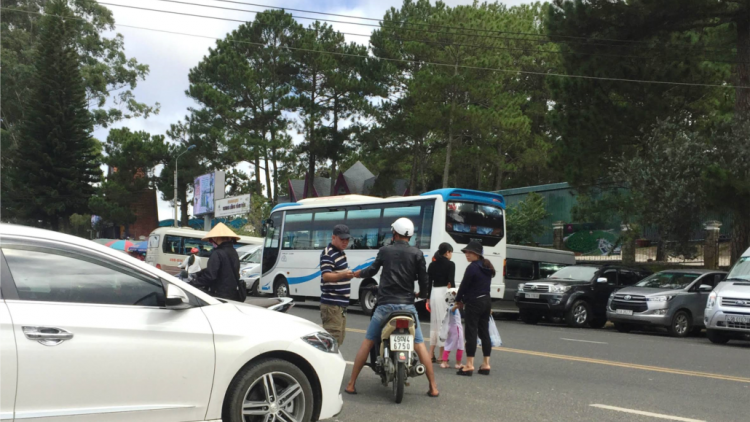 Dà Làc: Geh wơl tai cau lơh kòn gùng hoài jà blơi phan pơnrơ bơkah