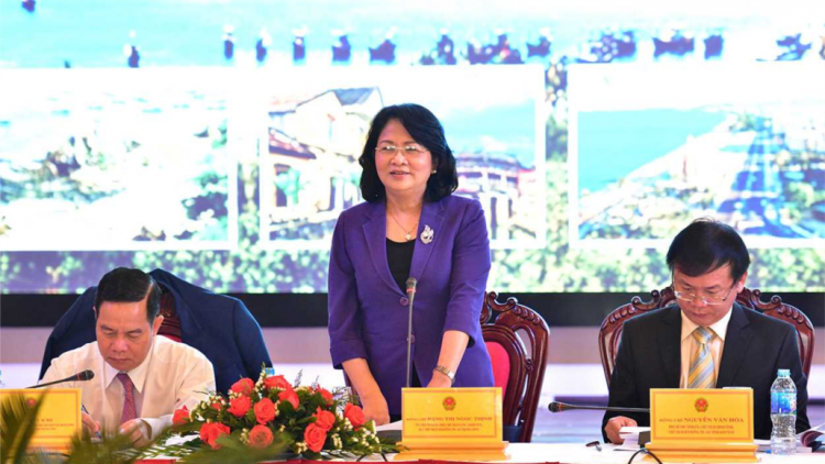 Pơrjum mpồl tàm pơr lòng ală càr Tây Nguyên mờ tiah tềng gah dà lềng tàm gùl lơgar