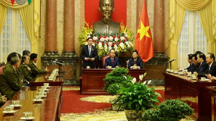 Chủ tịch lơgar wă mpồl cau ala mat lơgar Lào geh màng mờ kăc màng Việt Nam