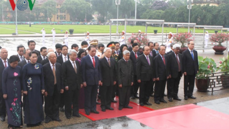 Atbồ Đảng, Dà lơgar mut còp ies gơlang bồt Chủ tịch Hồ Chí Minh di  tơng kah 127 nam ngai deh  mbồc Ồng dê.