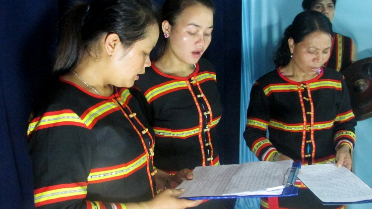 Ala\ cau gàr ồs tàm [òn Kon Klôk