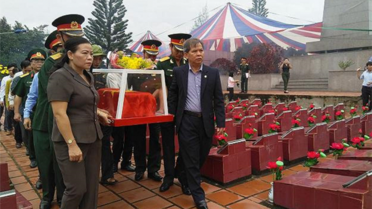 Càr Kon Tum bơyai ies mờ tơ\p 21 [ồc ntìng cau ling chơ\t màng