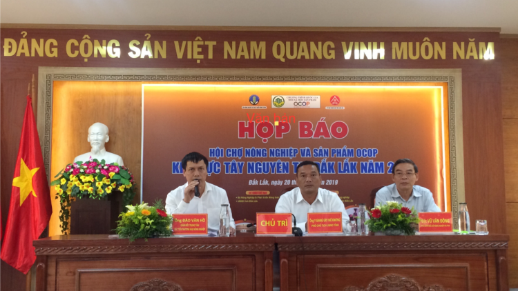 Dak Lak pơrjum [a\u yal bè “Drà lơh sa suơn sre mờ phan bơna OCOP tiah Tây Nguyên