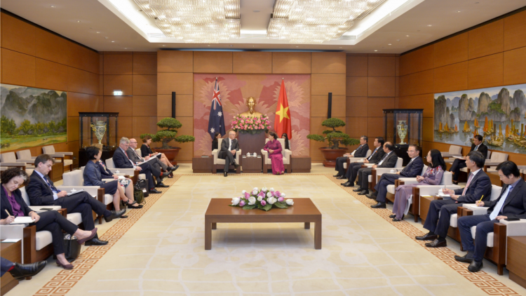 Chủ tịch Quốc hội tìp mat mờ Thủ tướng lơgar Australia ồng Scott Morrison