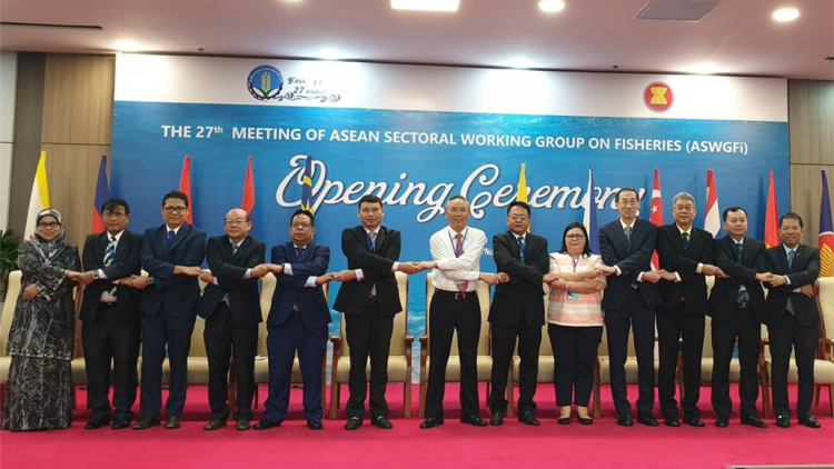 Ală lơgar ASEAN sơlơ lơh broă bal bơtàu tơnguh gah lơh ka