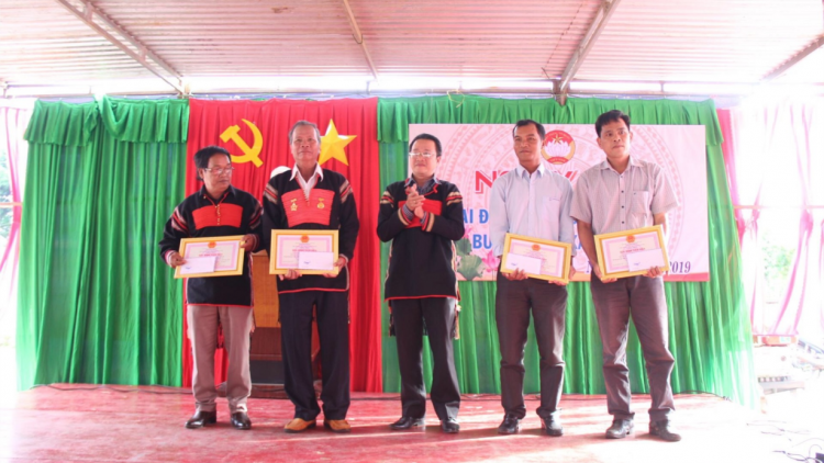 Càr Gia Lai sền gròi bơta kơl jăp bơtơ\t tơnao dà sơndră mờ mìu càl dờng sồ 6