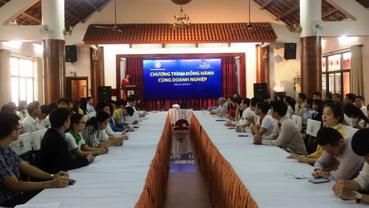 Dăk Lăk bơyai lơh Broă lơh “Lòt bal mờ mpồl lơh sa kă bro”