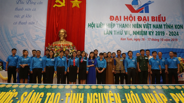 Pơrjum dờng cau ala mat Mpồl tam klac ơruh pơnu Việt Nam càr Kon Tum dơ\ 7
