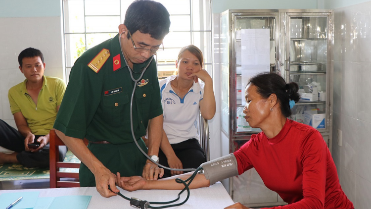 Kon Tum: Tus wơl kờ` ưn ngài làng bol tàm gùng Trường Sơn lài do