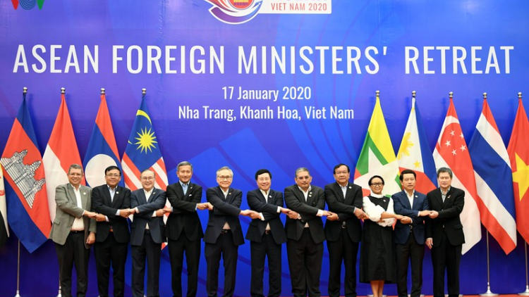 Mut pơrjum dềt Bộ trưởng Ngoại giao ASEAN